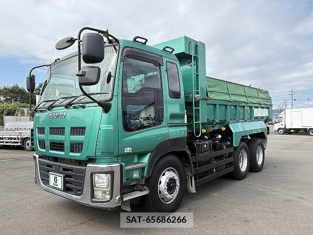Isuzu GIGA 2014-02 8849167-0