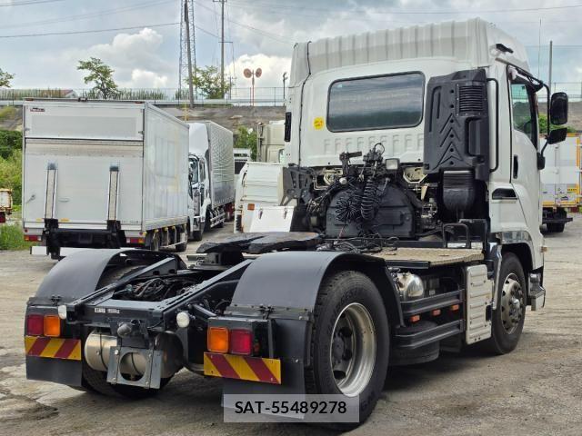 Isuzu GIGA 2017-03 8871085-12