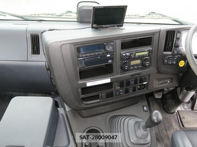 Isuzu GIGA 2023-03 8871079-27