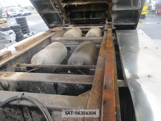 Isuzu GIGA 2014-03 8871082-23
