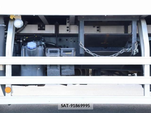 Isuzu GIGA 2016-03 8871081-20