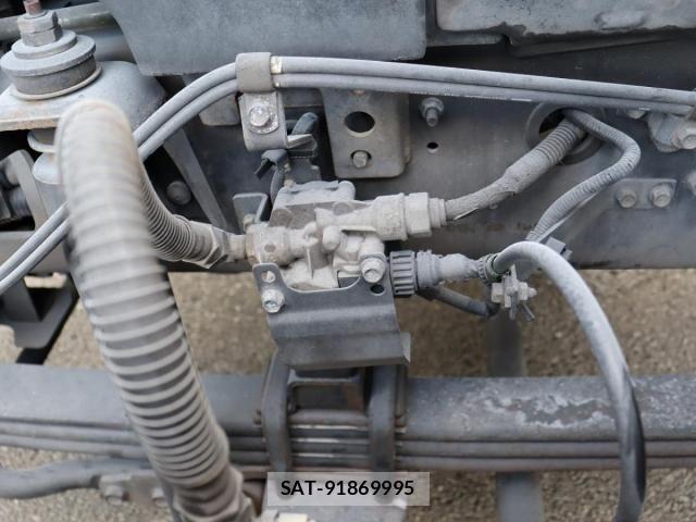 Isuzu GIGA 2016-03 8871081-28
