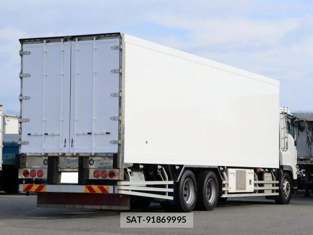 Isuzu GIGA 2016-03 8871081-6