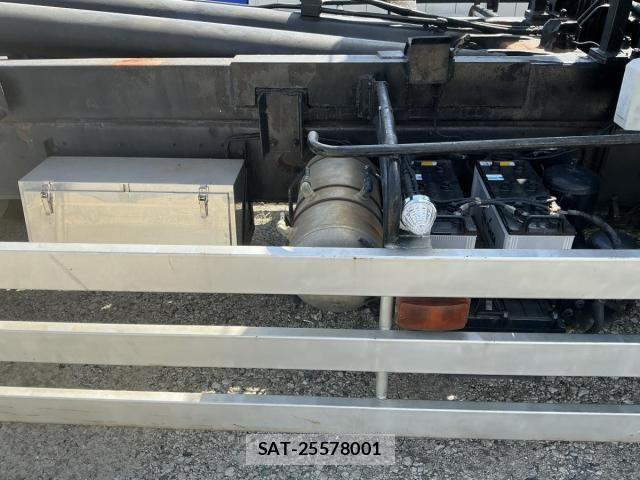 Isuzu GIGA 2005-09 8871084-29