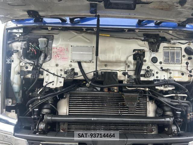 Isuzu GIGA 2016-05 8879915-15