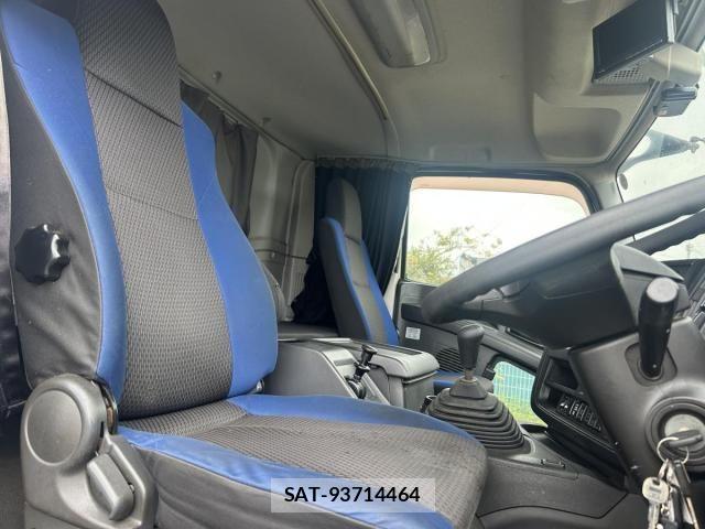 Isuzu GIGA 2016-05 8879915-18