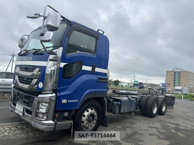 Isuzu GIGA 2016-05 8879915-1