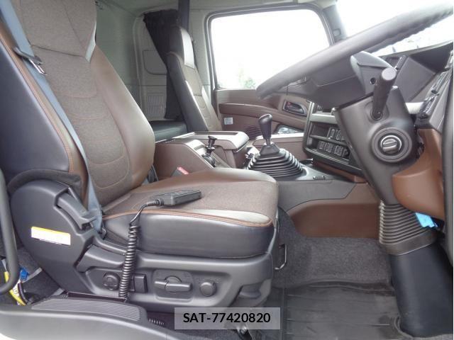 Isuzu GIGA 2025-07 8879910-26