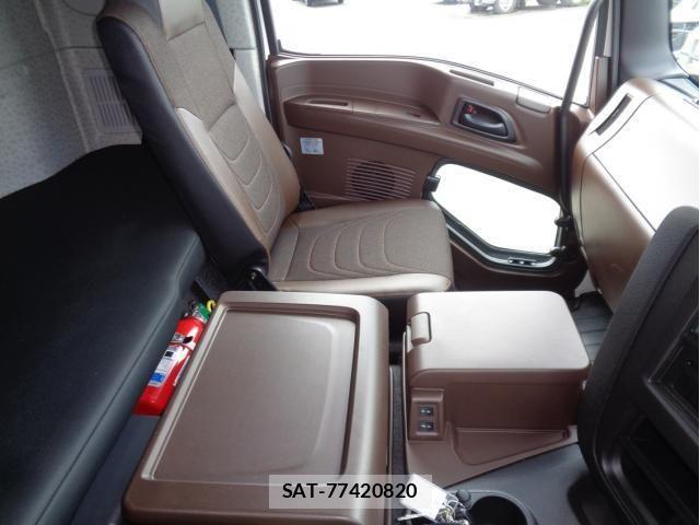 Isuzu GIGA 2025-07 8879910-27