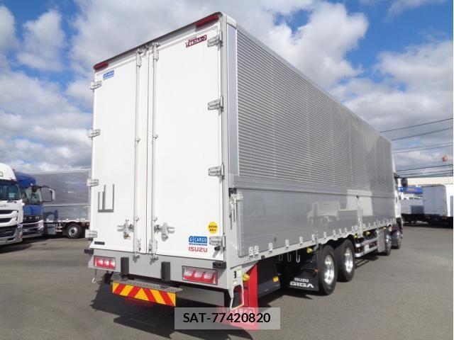 Isuzu GIGA 2025-07 8879910-2