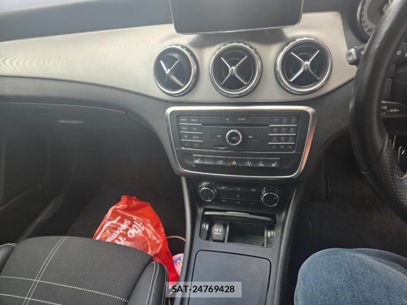 Mercedes Benz GLA-CLASS 2016 1324092-6