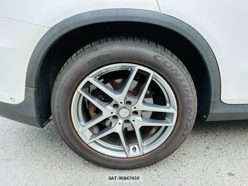 Mercedes Benz GLC-CLASS 2016-09 8084406-27