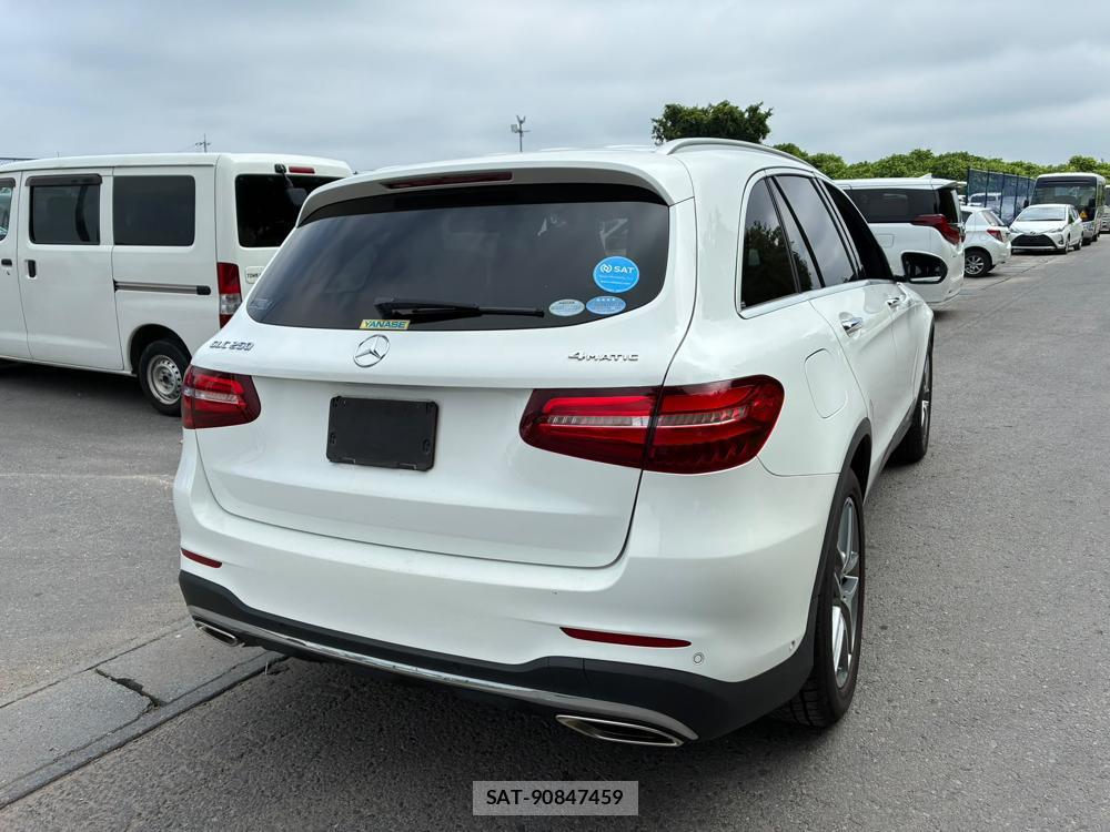 Mercedes Benz GLC-CLASS 2016-09 8084406-4