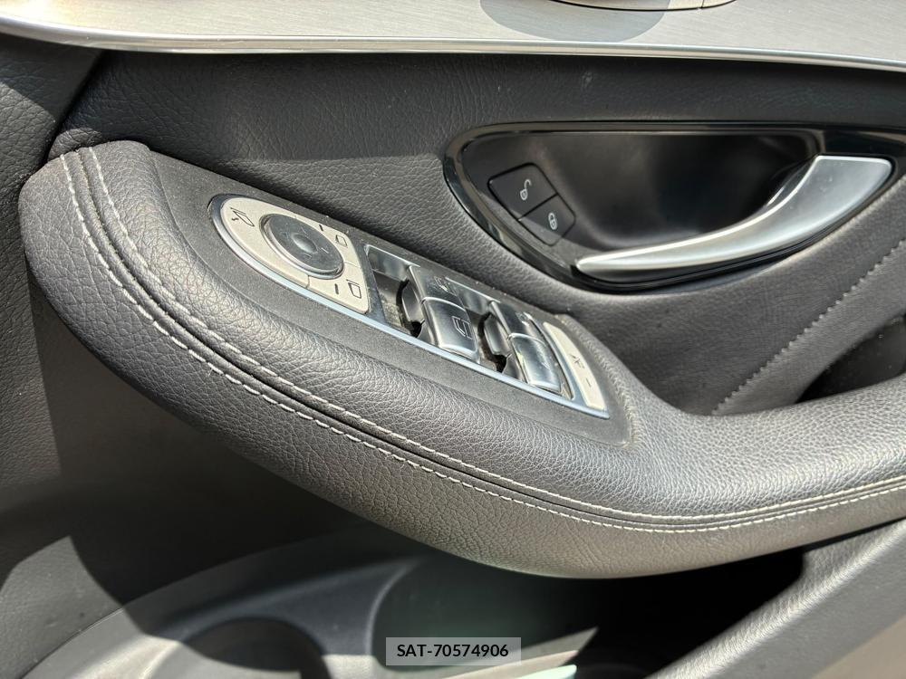 Mercedes Benz GLC-CLASS 2018-12 8344478-23