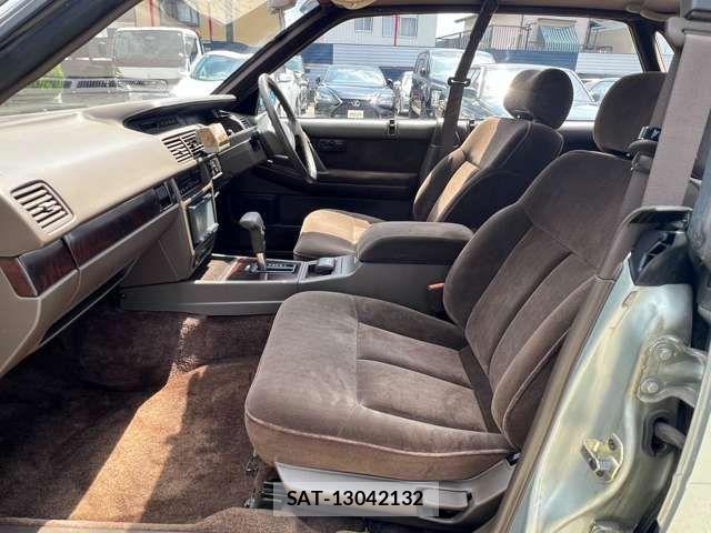 Nissan GLORIA HARDTOP 1990-03 1206569-9