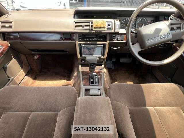 Nissan GLORIA HARDTOP 1990-03 1206569-14