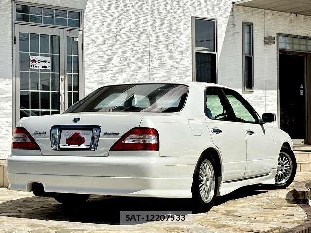 Nissan GLORIA HARDTOP 1998-01 6815044-2