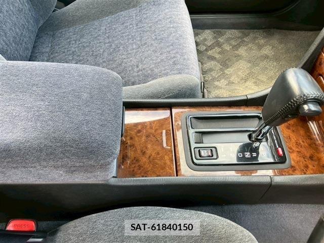 Nissan GLORIA HARDTOP 1997-03 7020539-18