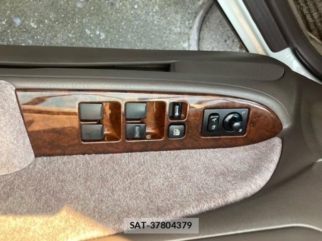 Nissan GLORIA HARDTOP 1999-02 7357898-13