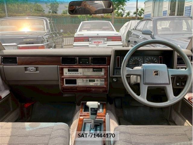 Nissan GLORIA HARDTOP 1985-07 7723654-10