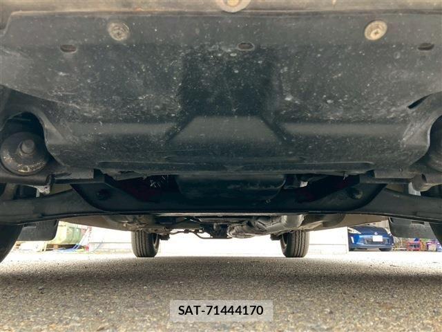 Nissan GLORIA HARDTOP 1985-07 7723654-24
