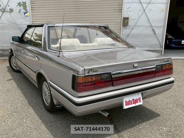 Nissan GLORIA HARDTOP 1985-07 7723654-6