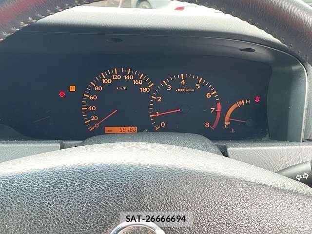 Nissan GLORIA HARDTOP 2003-10 8207664-4