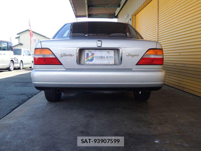 Nissan GLORIA HARDTOP 1994-04 8659267-17
