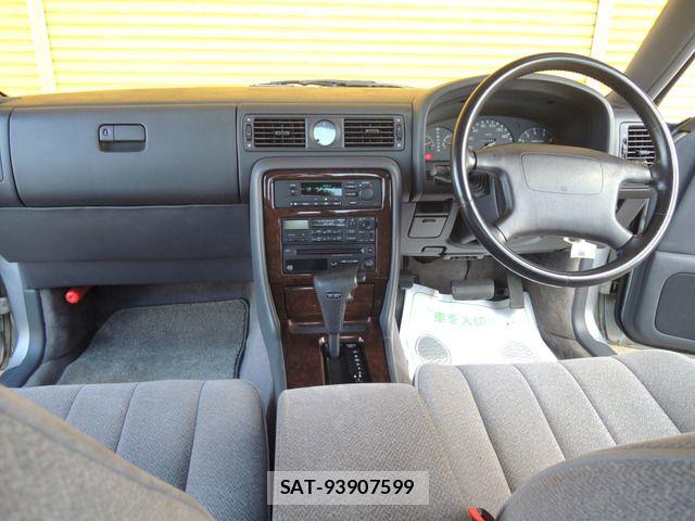 Nissan GLORIA HARDTOP 1994-04 8659267-4