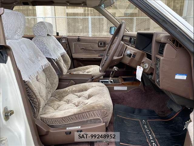 Nissan GLORIA HARDTOP 1986-09 8659266-22
