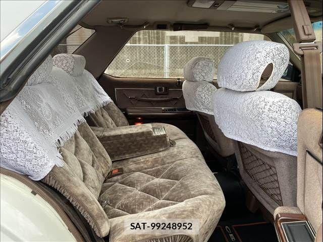 Nissan GLORIA HARDTOP 1986-09 8659266-28