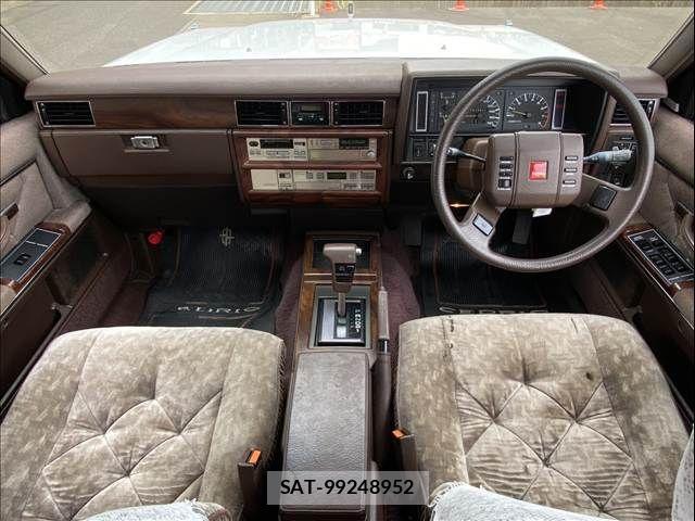 Nissan GLORIA HARDTOP 1986-09 8659266-2