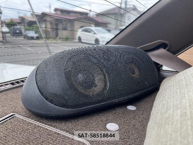 Nissan GLORIA SEDAN 1991-04 8035732-10