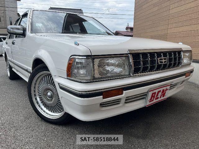 Nissan GLORIA SEDAN 1991-04 8035732-15