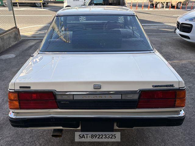 Nissan GLORIA SEDAN 1983-11 8366070-2