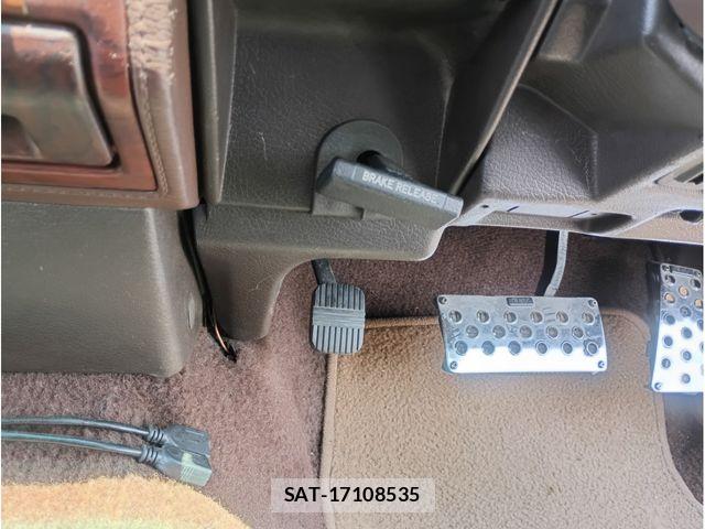 Nissan GLORIA WAGON 1996-05 7961855-24