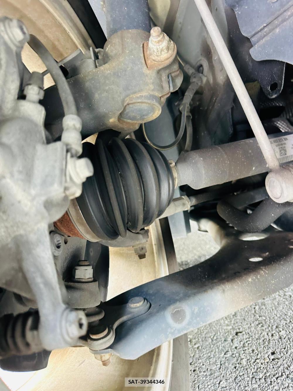 VolksWagen GOLF 2014-12 7181475-33