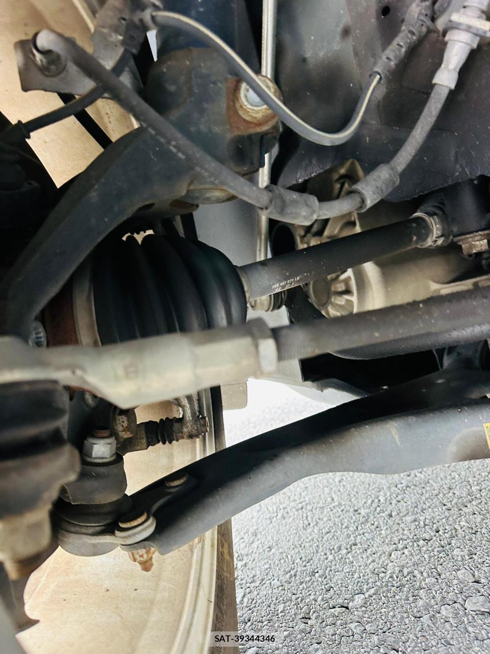 VolksWagen GOLF 2014-12 7181475-34