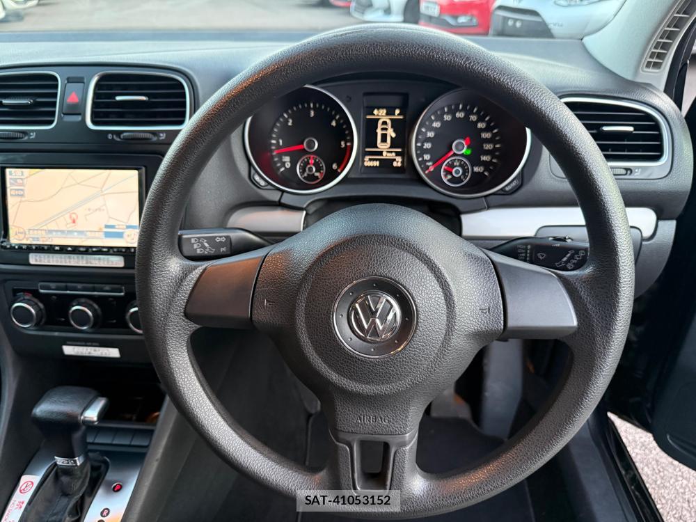 VolksWagen GOLF 2010-07 1284925-14