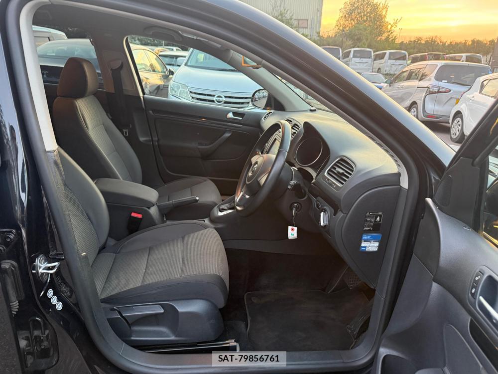 VolksWagen GOLF 2013-07 1218351-10