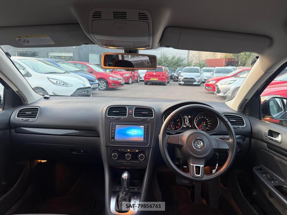 VolksWagen GOLF 2013-07 1218351-11