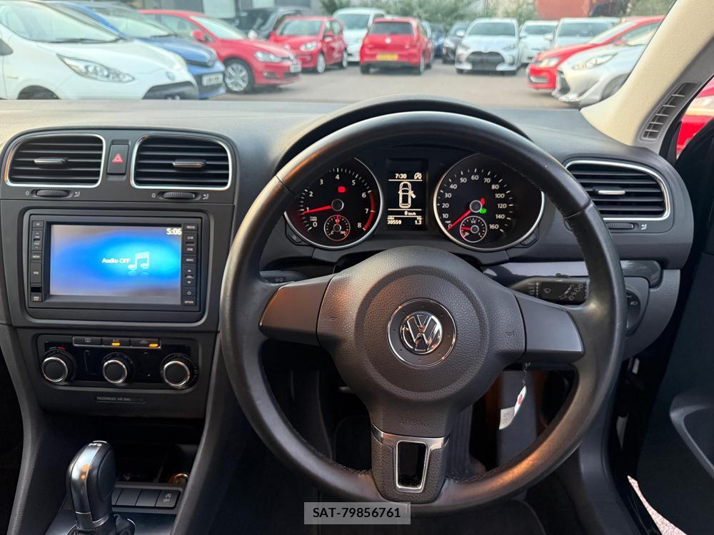 VolksWagen GOLF 2013-07 1218351-12