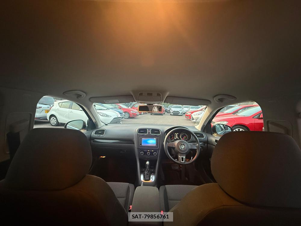 VolksWagen GOLF 2013-07 1218351-23