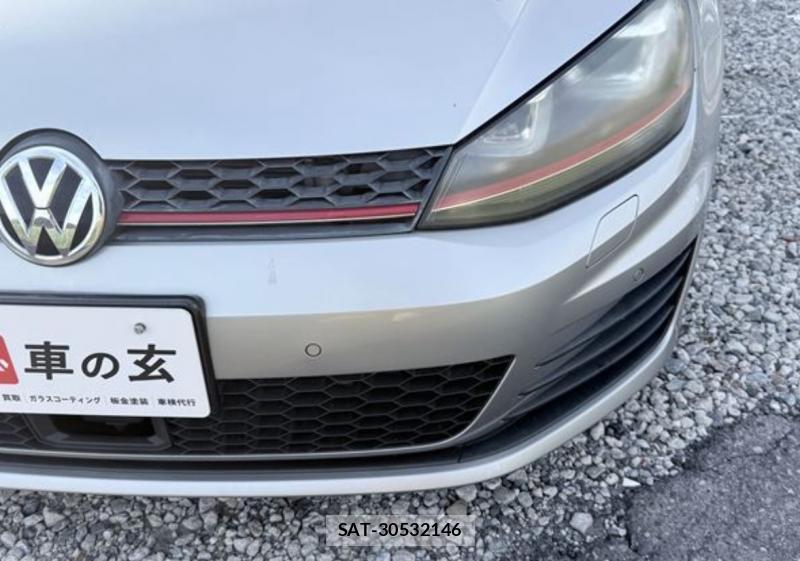 VolksWagen GOLF 2014-01 8333778-10