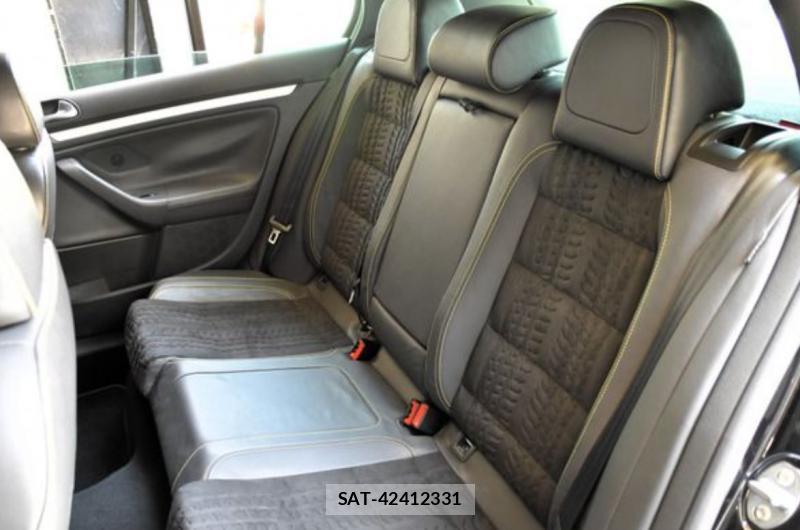 VolksWagen GOLF 2009-04 8727936-19