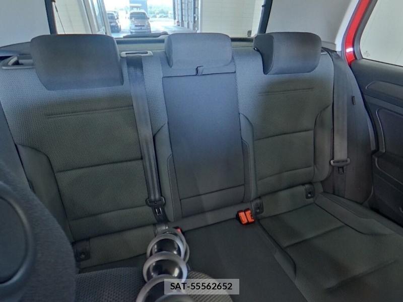 VolksWagen GOLF 2014-01 1218215-5