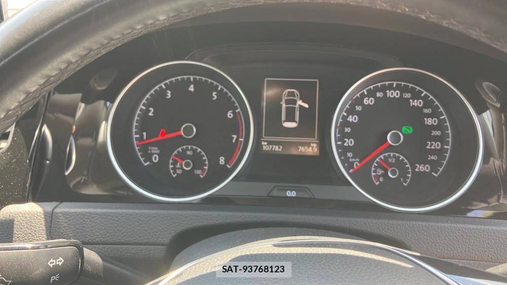 VolksWagen GOLF 2013-08 7191684-13