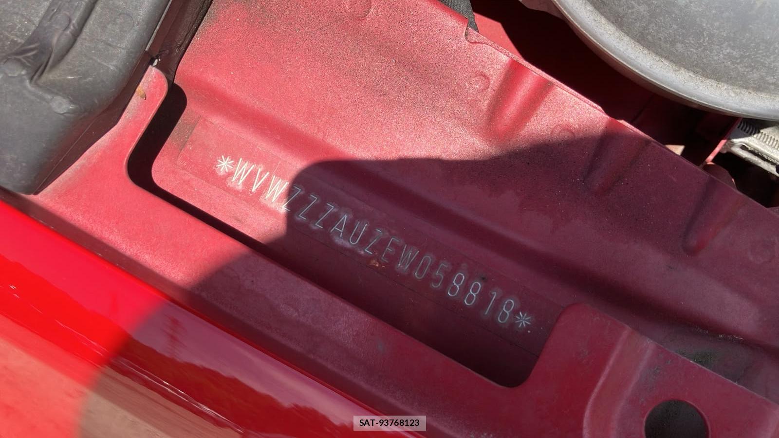 VolksWagen GOLF 2013-08 7191684-26