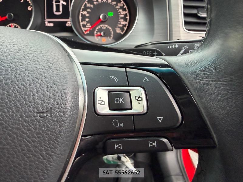 VolksWagen GOLF 2014-01 1218215-14