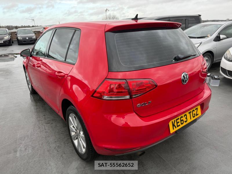 VolksWagen GOLF 2014-01 1218215-2